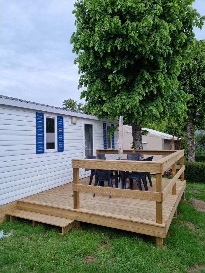 Camping Les Rives Du Lac Bois Morin Exteriér fotografie