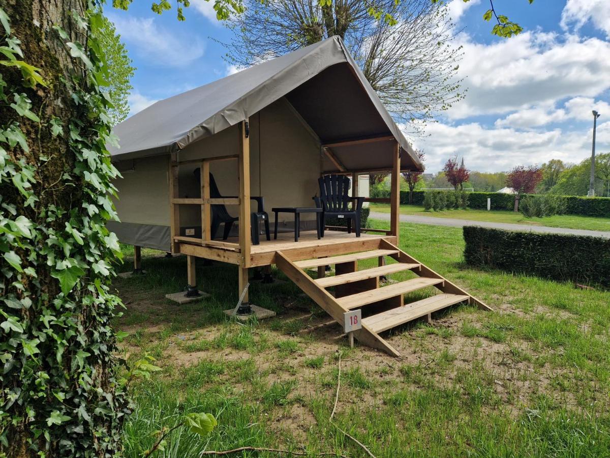 Camping Les Rives Du Lac Bois Morin Exteriér fotografie